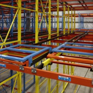 Tolja vissza a tároló állványt